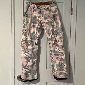 686 Snowpants